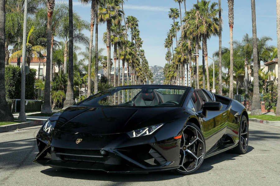 Lamborghini Huracan EVO Spyder Rental LA