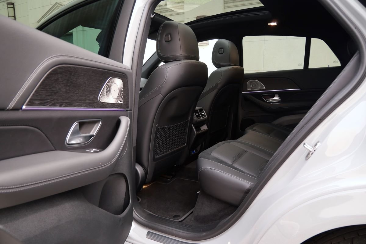 Rent a Mercedes-AMG GLE 53 Coupe Gray in LAX Rent a Mercedes-AMG GLE 53 Coupe Gray in LAX