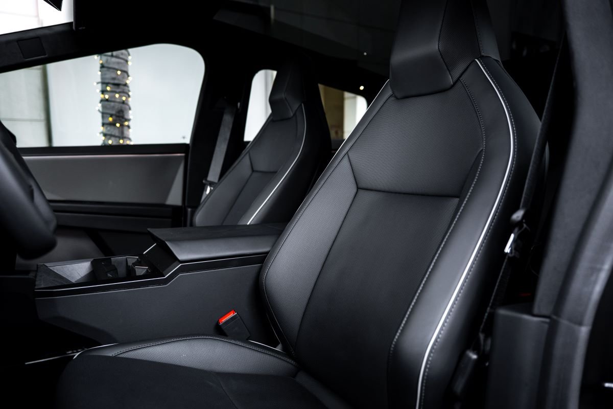 Tesla Cybertruck FSD 2026 Rental LAX