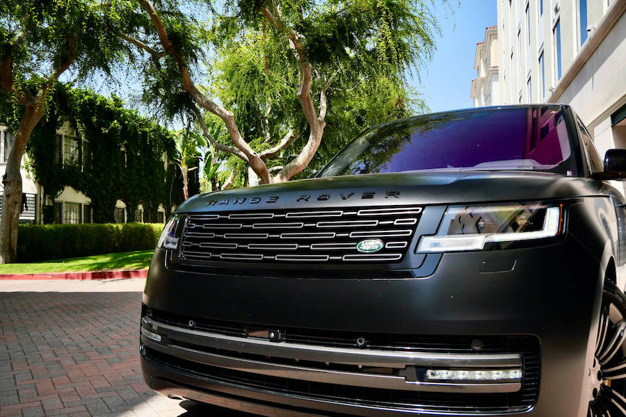 Luxury Range Rover P530 LWB 2023 Matte Black For Rental Luxury Range Rover P530 LWB 2023 Matte Black For Rental