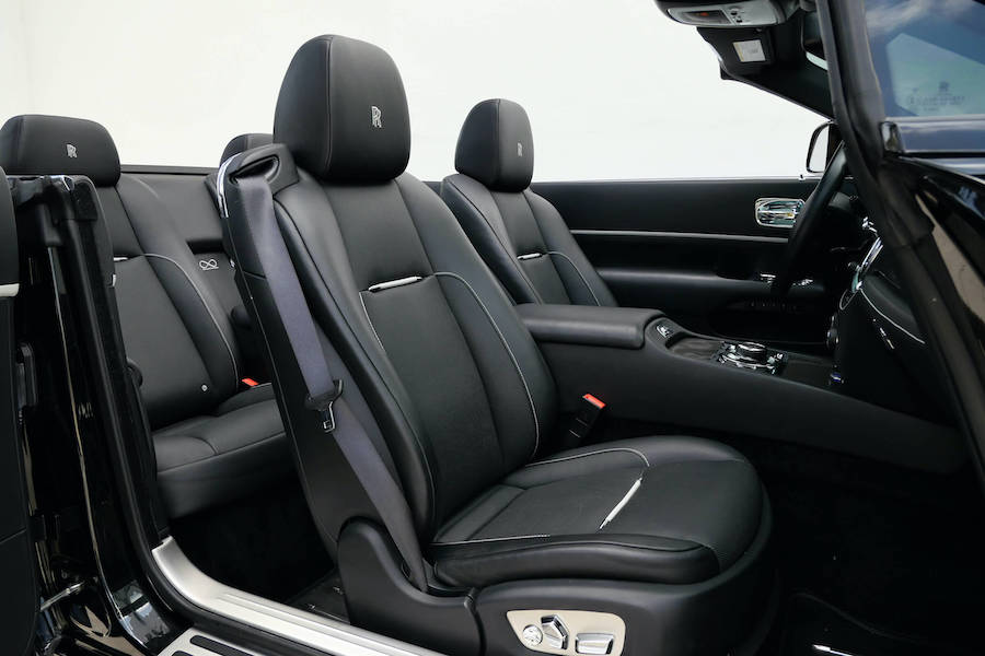 Luxury Rolls Royce Dawn Black Badge For Rent in LA