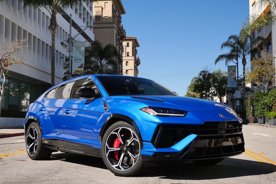 Lamborghini Urus S Blue 2024 for Rent in LA