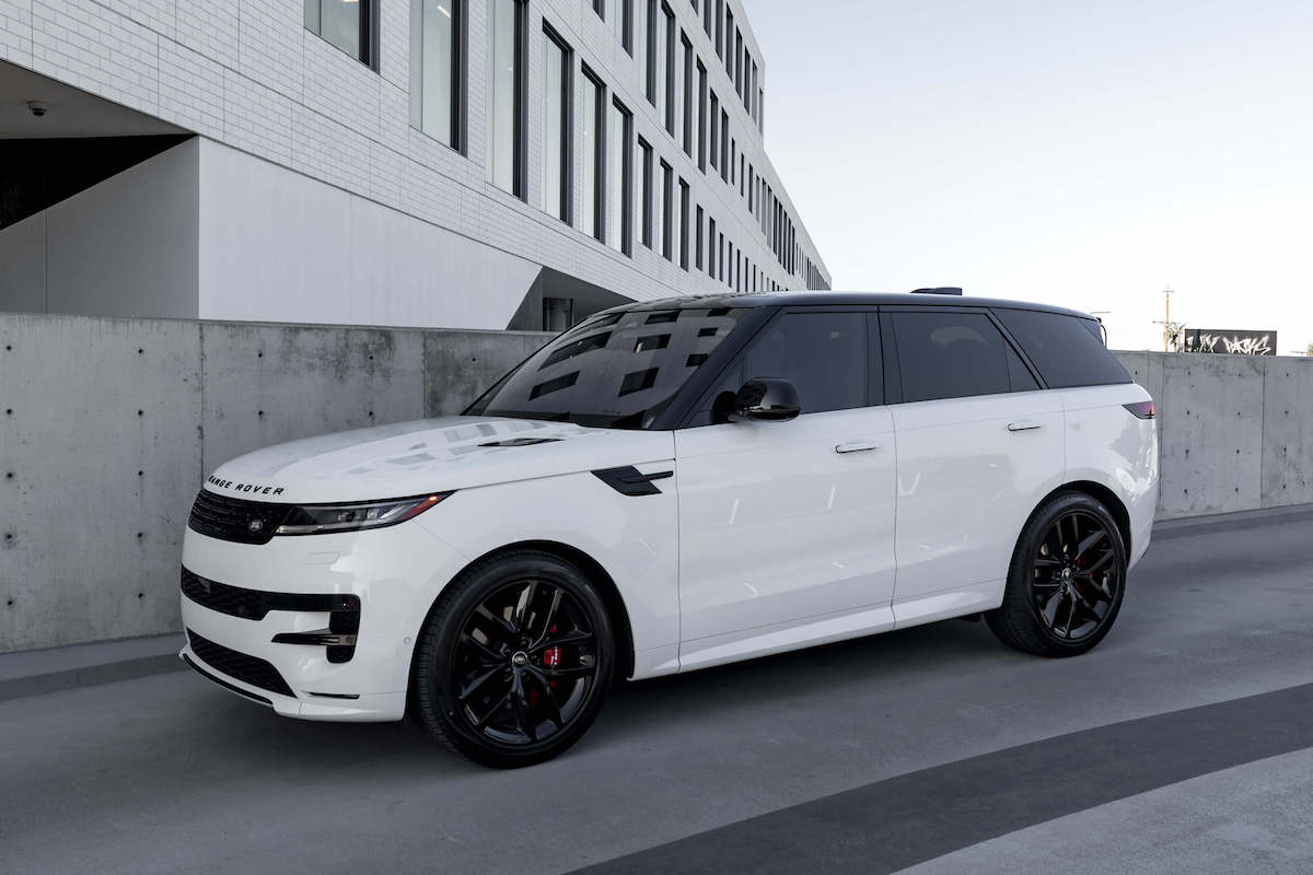 White Range Rover sport Dynamic Rental