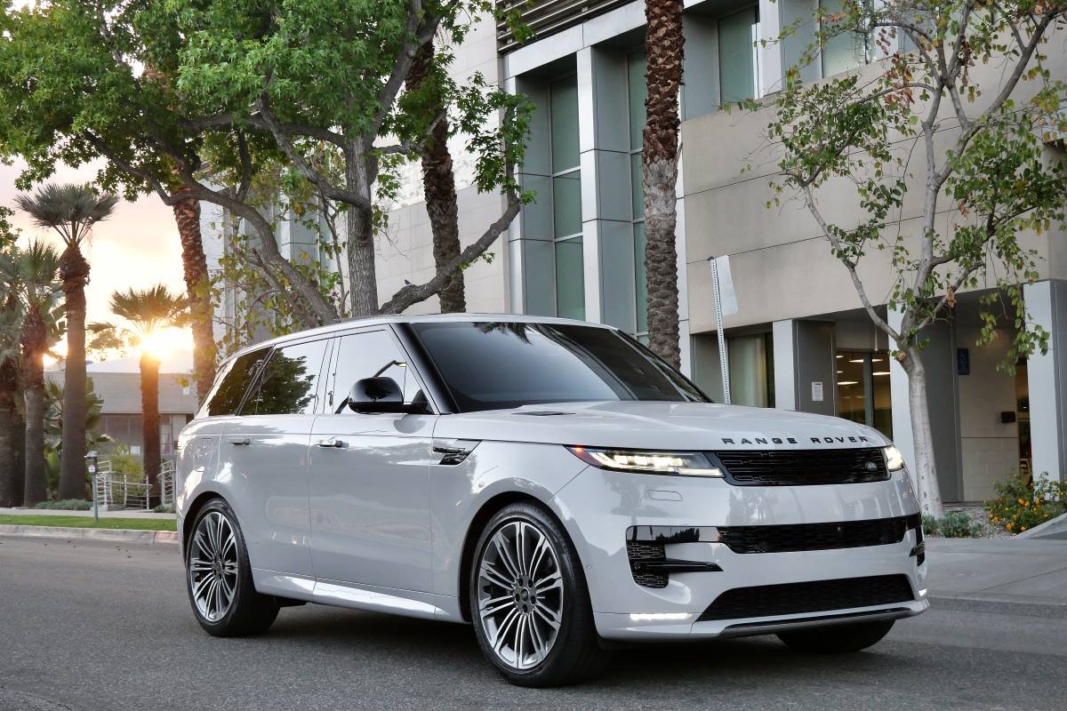 Range Rover Sport Dynamic Rental in Los Angeles