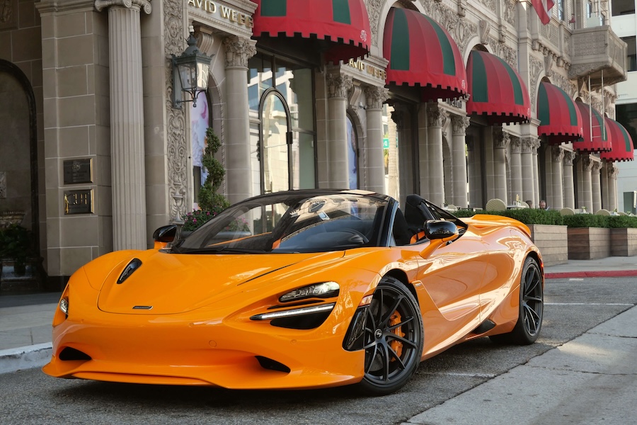 McLaren 750S Spider 2024 Orange McLaren 750S Spider 2024 Orange