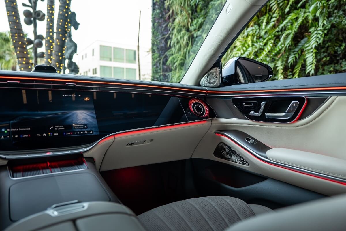 Rent a 2027 Mercedes Benz S Class in Los Angeles Rent a 2027 Mercedes Benz S Class in Los Angeles
