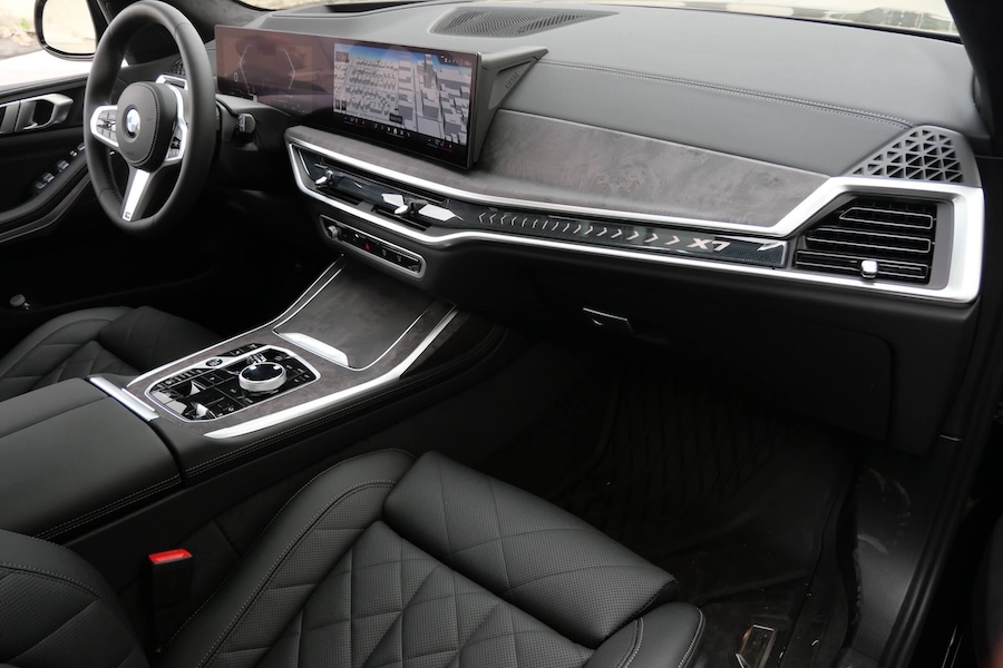 BMW X7 40i 2024 Rent