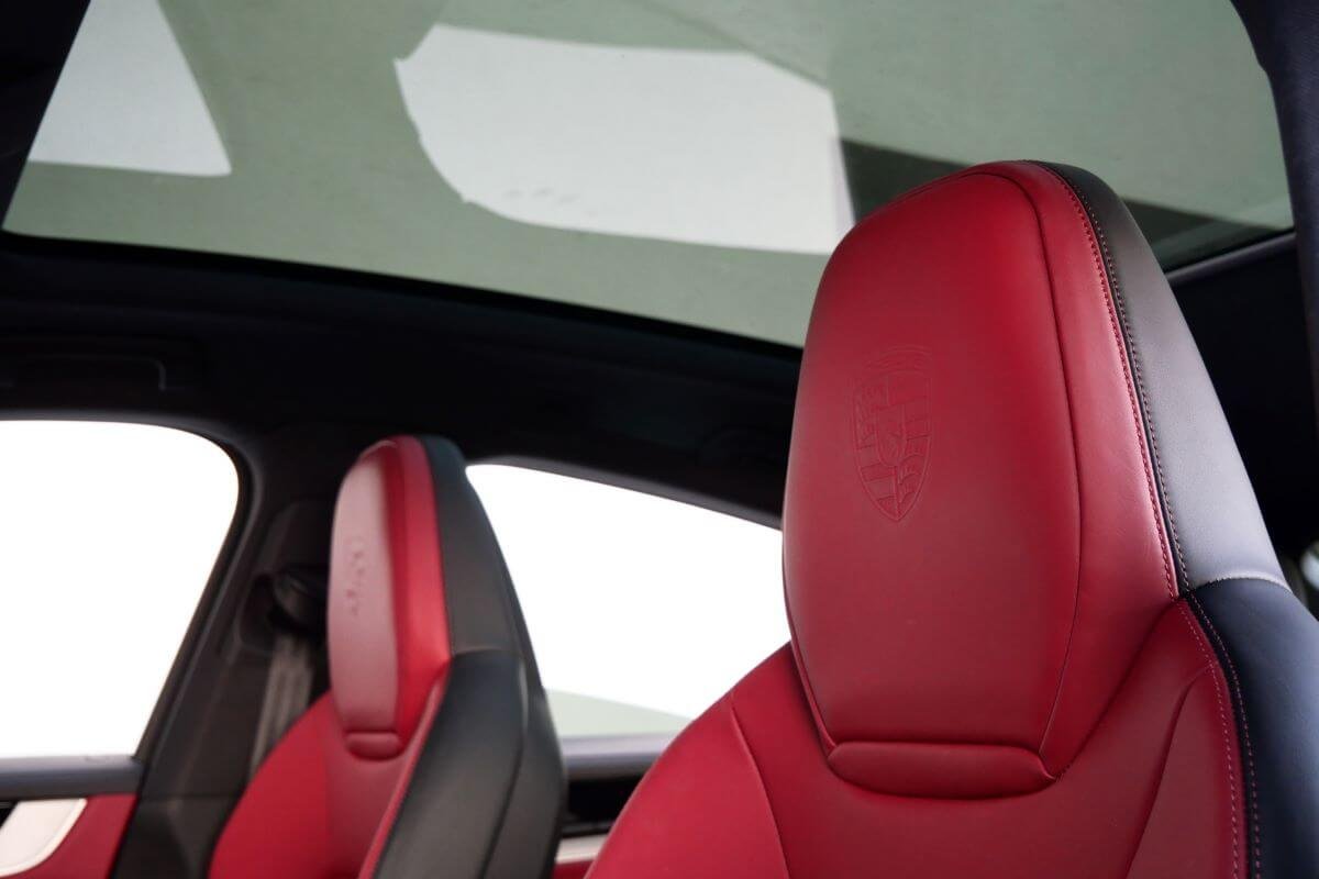 2025 Porsche Cayenne Coupe in LA For Rent