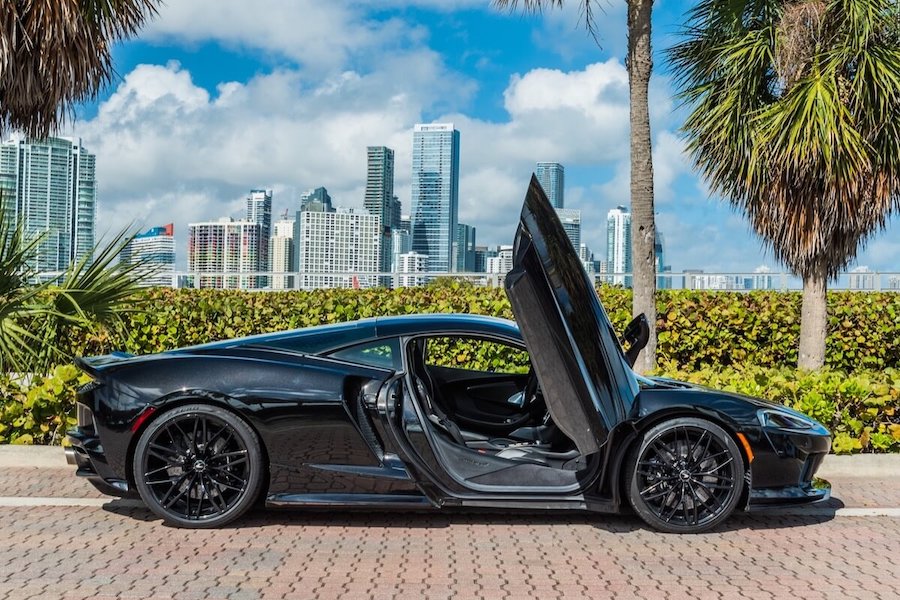 Rent McLaren GT Miami
