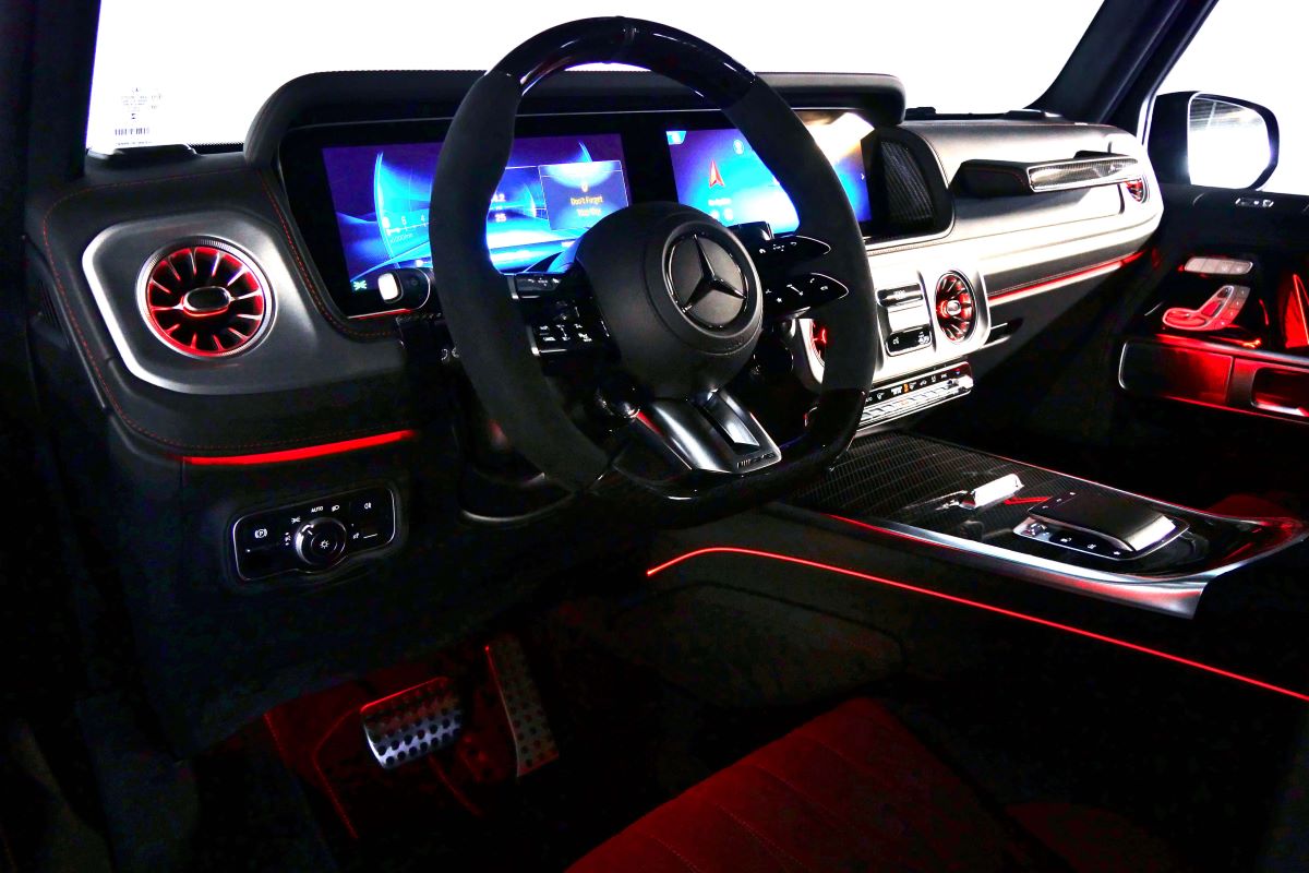 rent a Mercedes AMG 63 2025 in LA rent a Mercedes AMG 63 2025 in LA