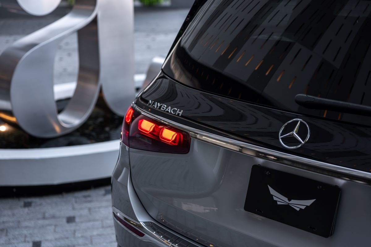 Mercedes GLS Maybach GLS 600 Rental in Los Angeles