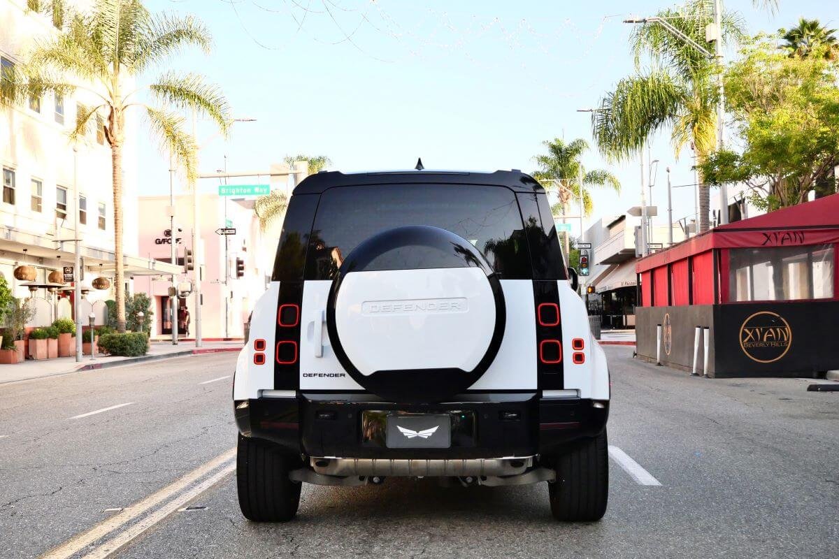 Range Rover Defender 2025 in LA For Rent