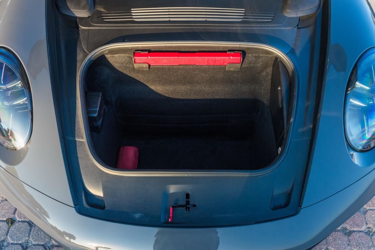Porsche Carrera S cabriolet rental in miami