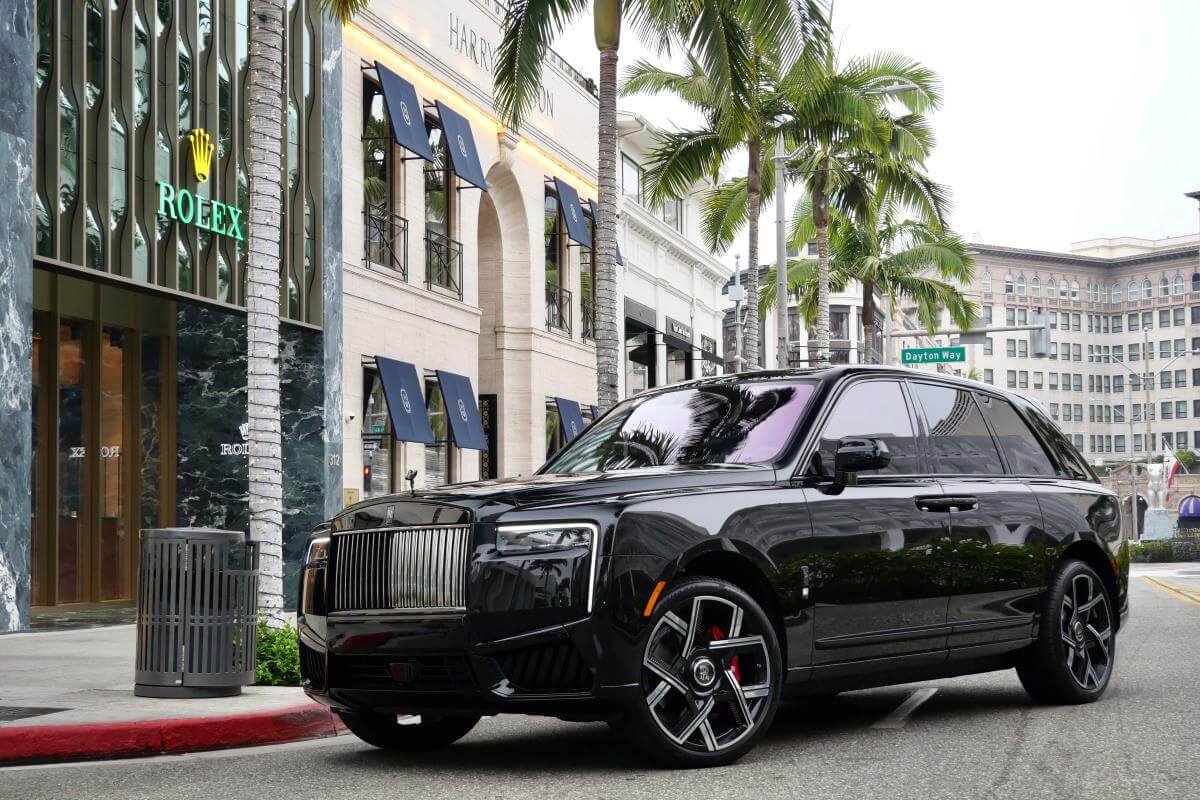 2025 Rolls-Royce Cullinan Black Badge rental Los Angeles