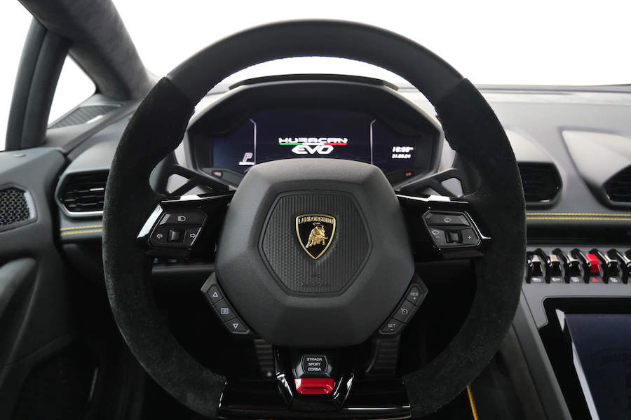 Matte Black Lamborghini Huracan EVO Spyder for Rent