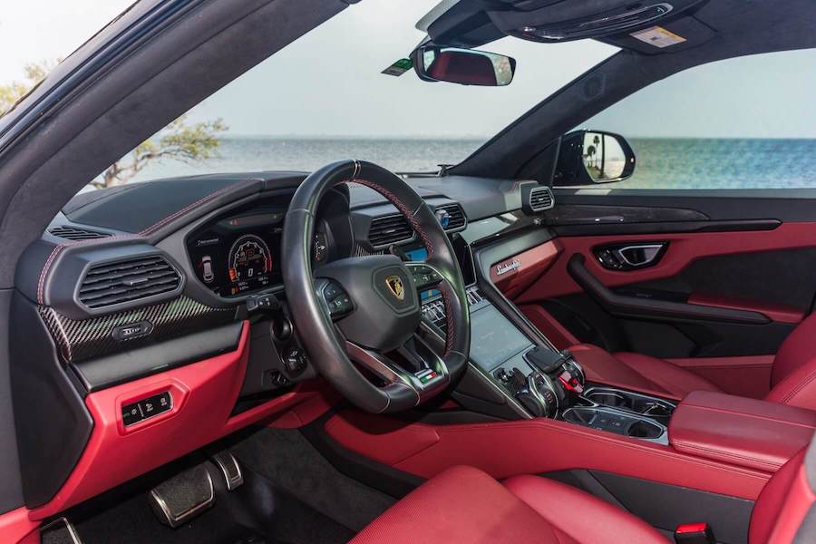 Lamborghini Urus For Rent Miami