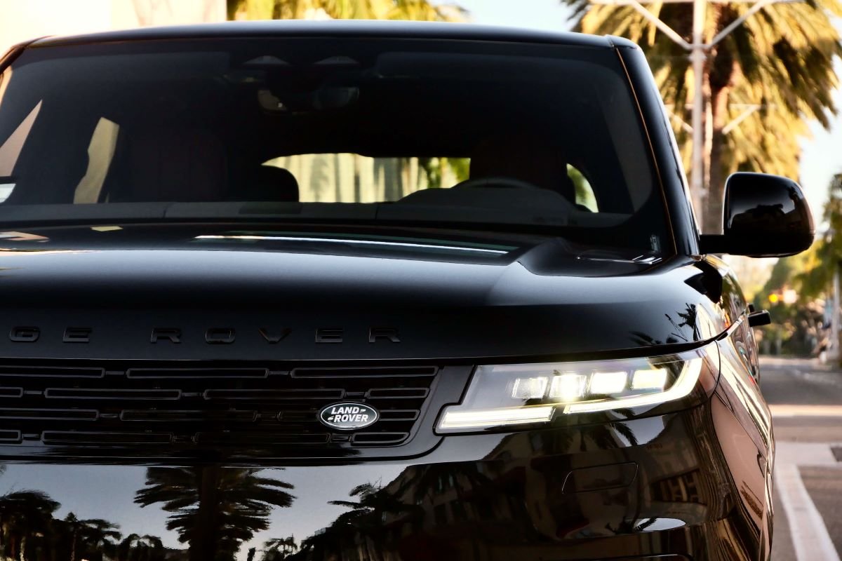 2025 Range Rover Sport Dynamic Rental Los Angeles