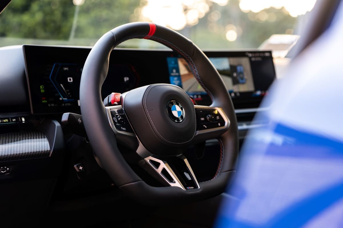 BMW G90 M5 rental in Los Angeles BMW G90 M5 rental in Los Angeles