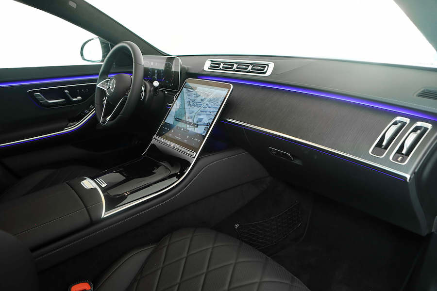 New Mercedes S580 Rental