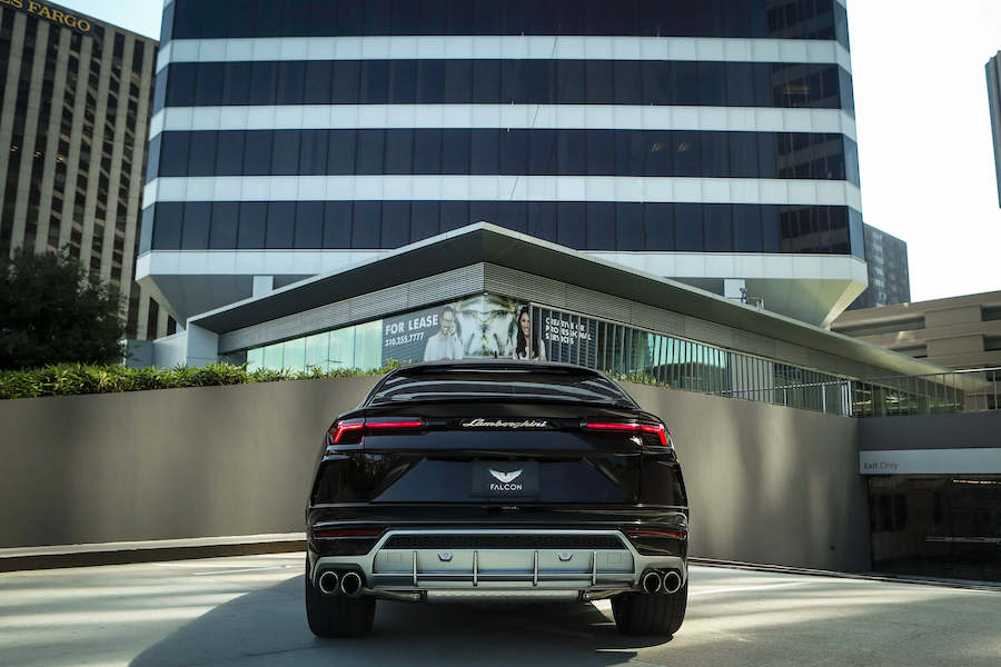 lamborghini urus rental LA