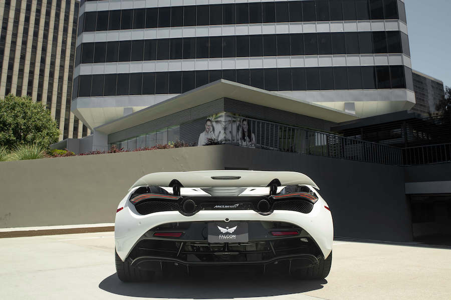 McLaren 720S Spider Rental