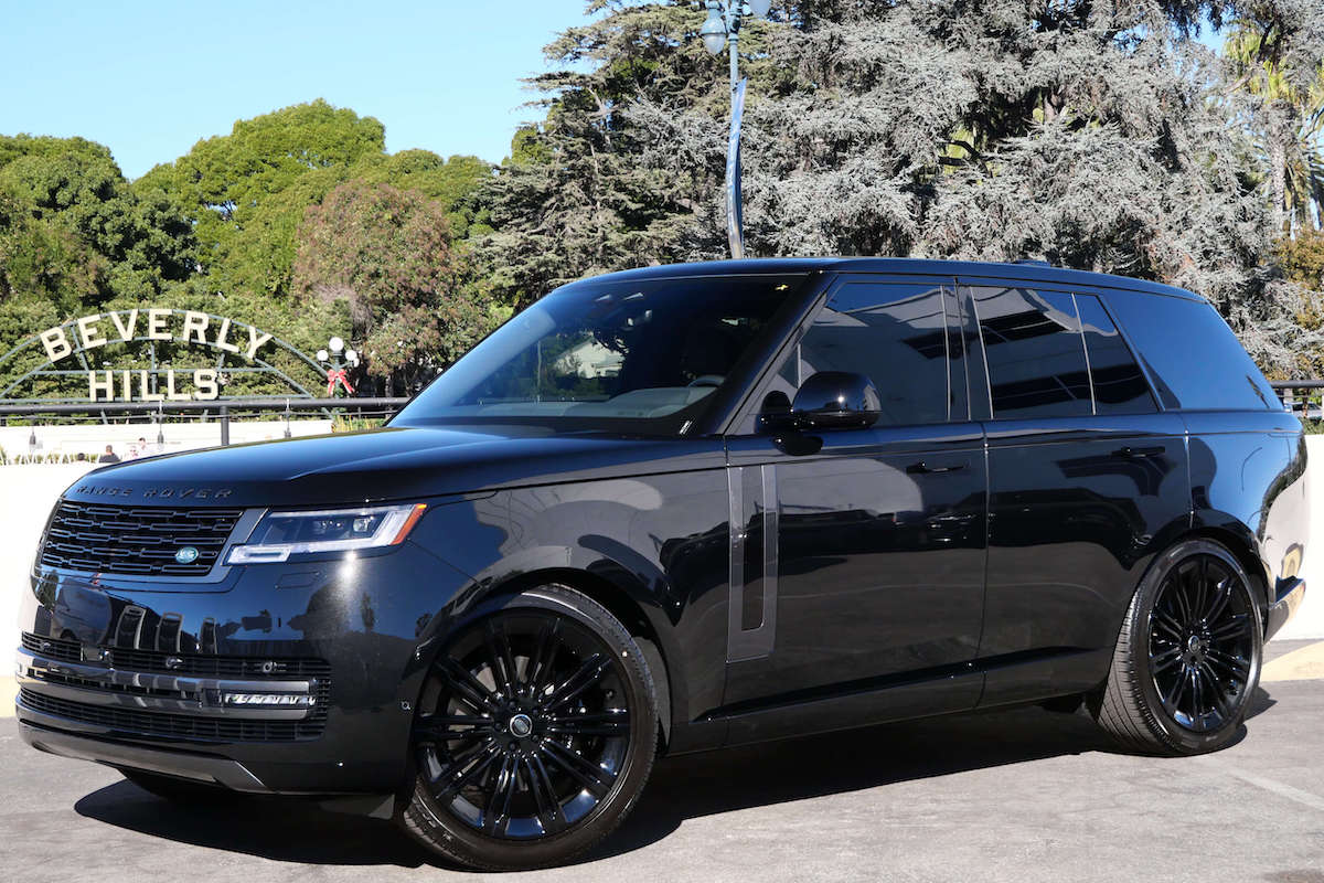 Range Rover P400 2025 for rent