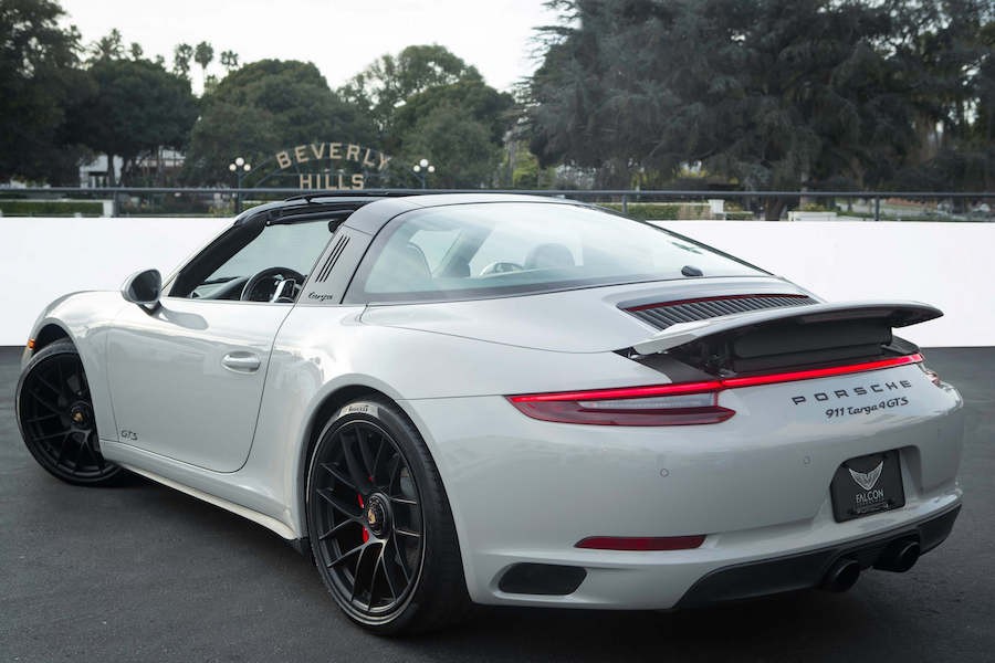 White Porsche for Rent White Porsche for Rent