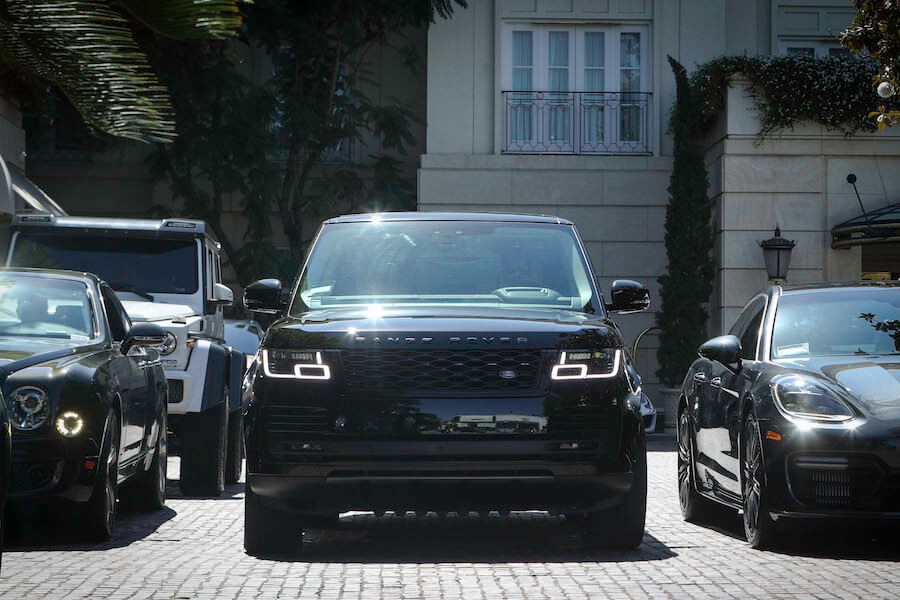 Range Rover Blacked out Range Rover Blacked out