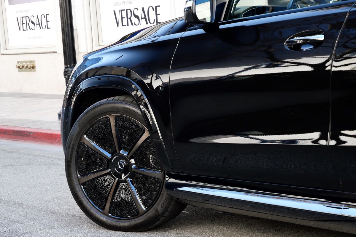 Rent a Mercedes-Maybach GLS 600 2025 in Los Angeles