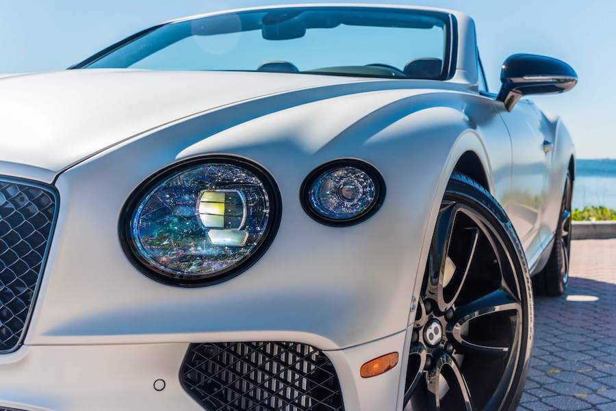 Rent a White Bentley Continental GTC in Miami Rent a White Bentley Continental GTC in Miami