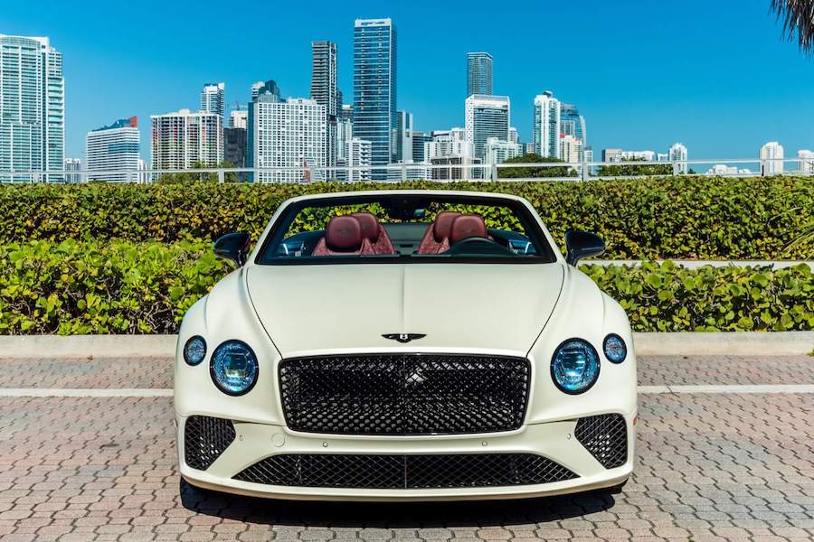 White Bentley Continental GTC Rental in Miami White Bentley Continental GTC Rental in Miami