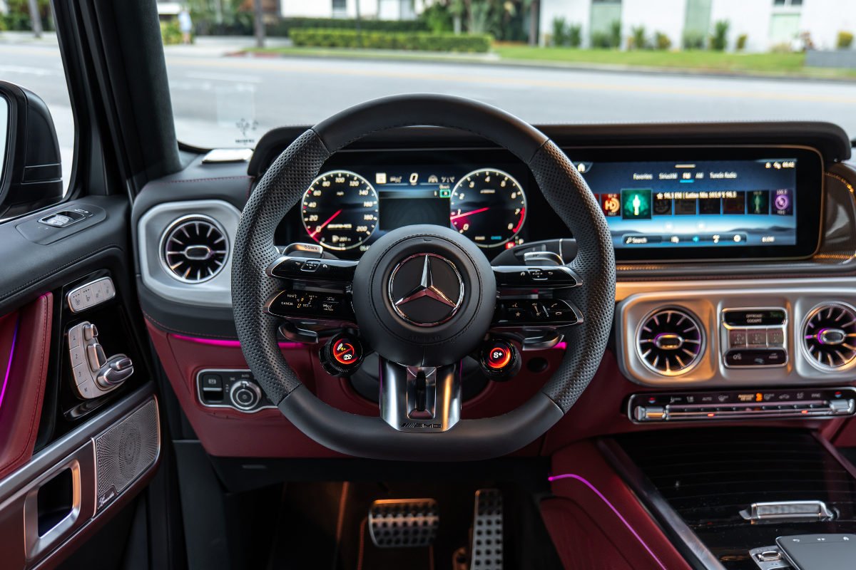 Rent a Mercedes Benz AMG G63 in LA Rent a Mercedes Benz AMG G63 in LA