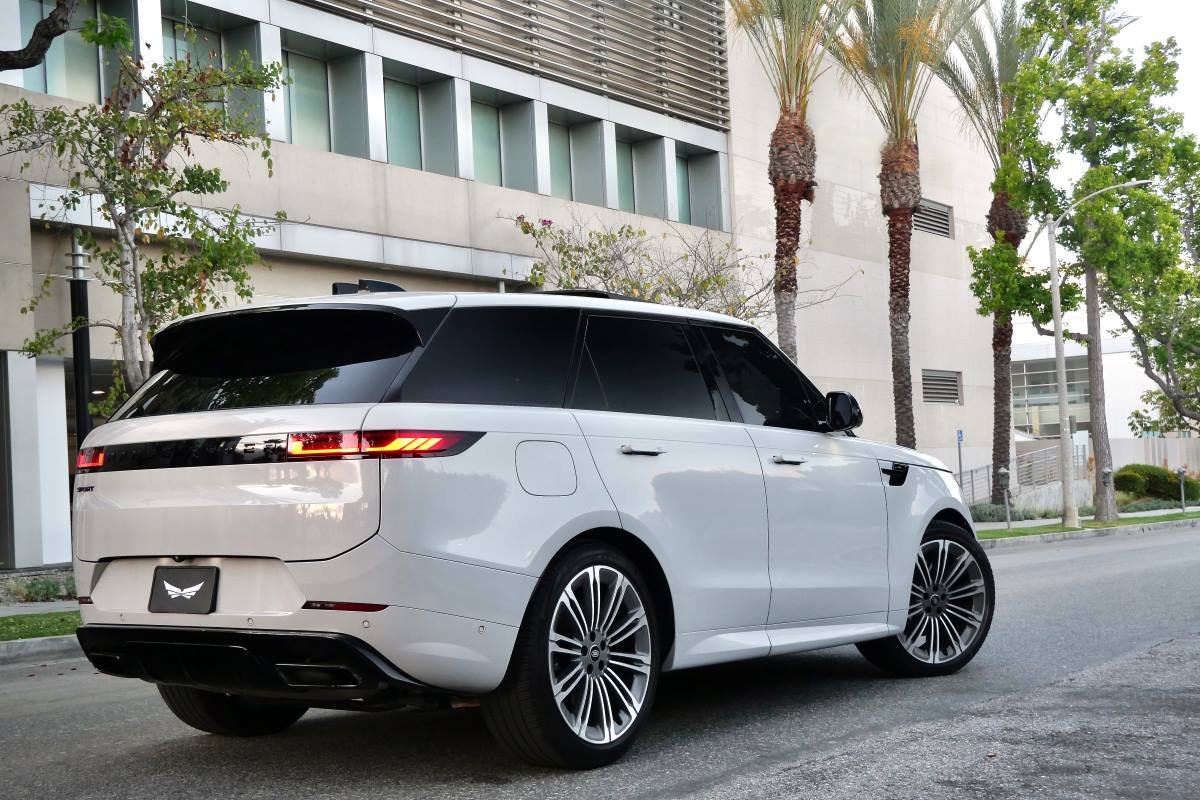 Range Rover Sport Dynamic Rental in Los Angeles