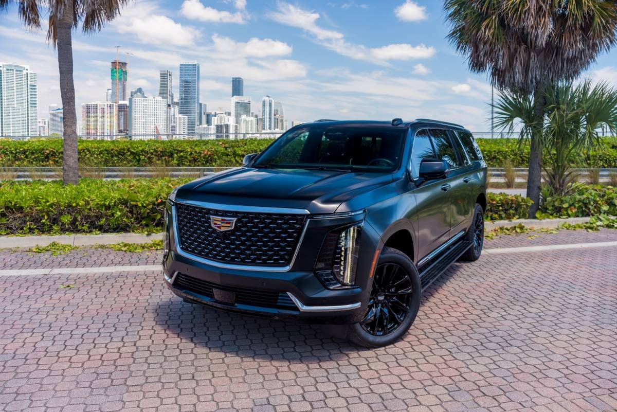 Cadillac ESV rental in Miami