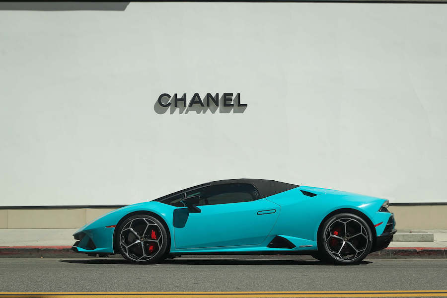 Lamborghini Huracan EVO Spyder Rental LA Lamborghini Huracan EVO Spyder Rental LA