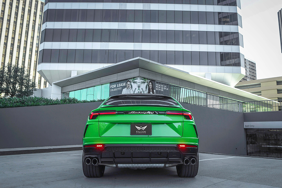 2020 Lamborghini Urus Green