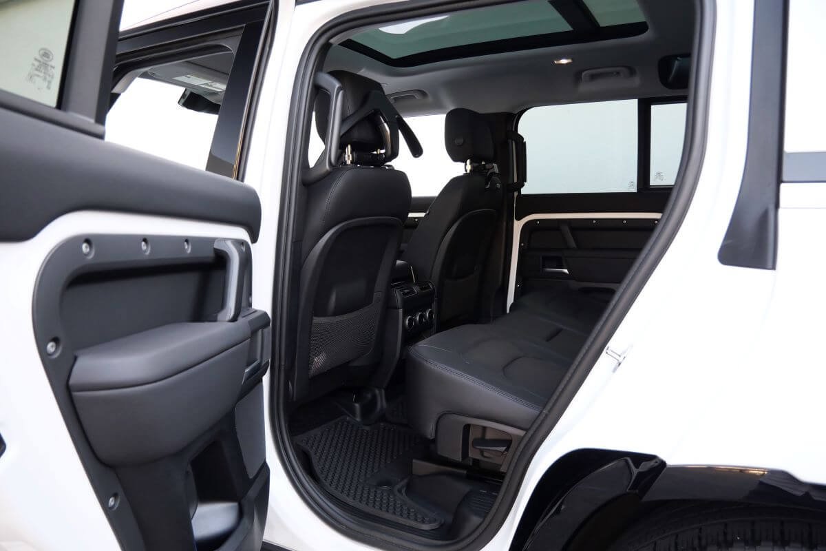 Range Rover Defender 2025 rental Los Angeles