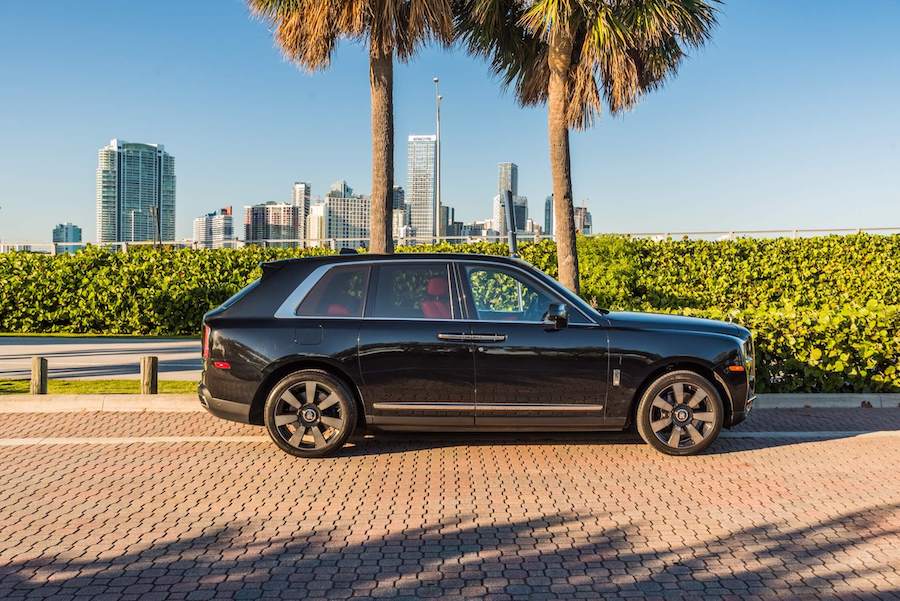Rolls Royce Cullinan for rent miami Rolls Royce Cullinan for rent miami