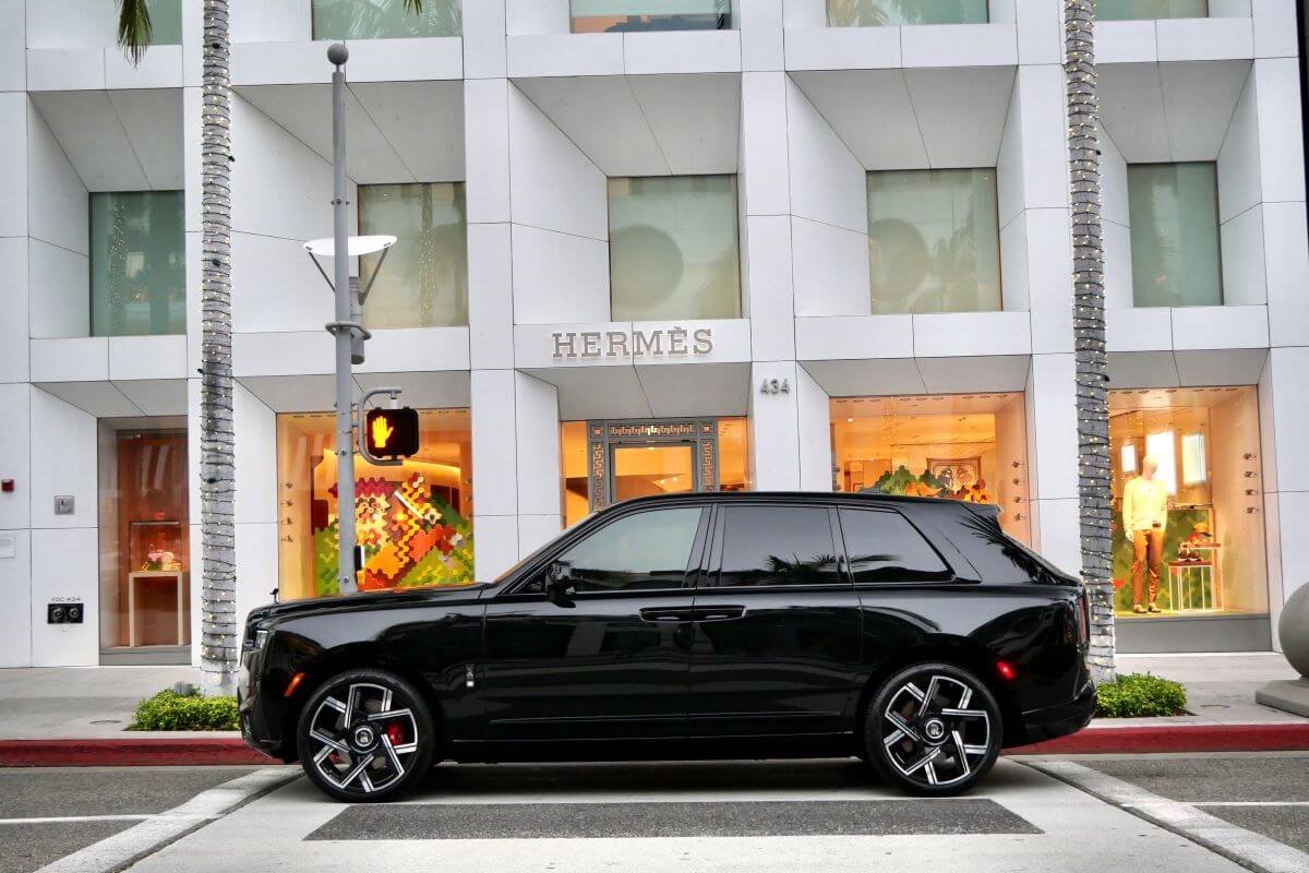 2025 Rolls-Royce Cullinan Black Badge Rental Los Angeles