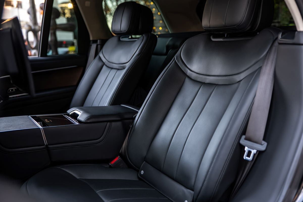 Range Rover Autobiography Rental in Los Angeles Range Rover Autobiography Rental in Los Angeles