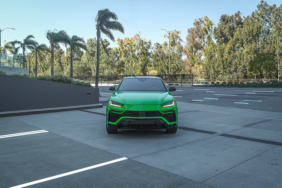 2020 Lamborghini Urus Green