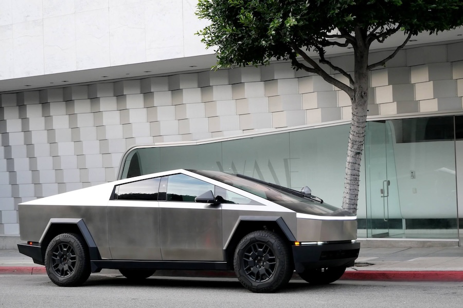 Rent a Tesla Cybertruck in LA