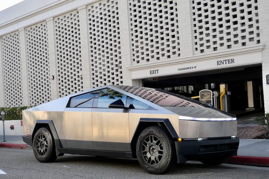 Tesla Cybertruck Rental LA