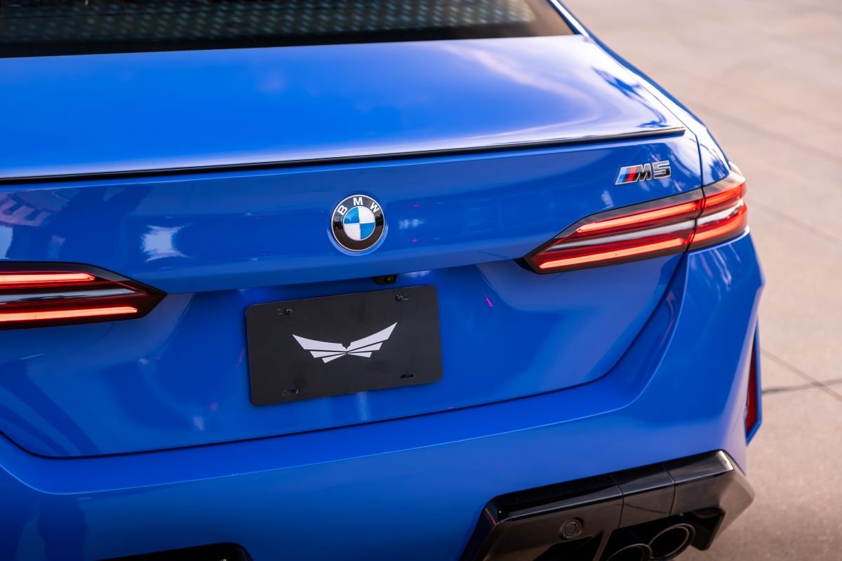 BMW G90 M5 rental in Los Angeles BMW G90 M5 rental in Los Angeles