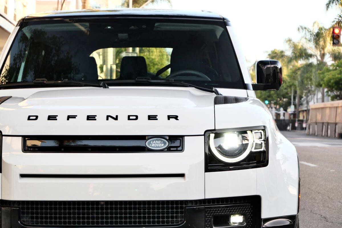2025 Land Rover Defender Rental Los Angeles