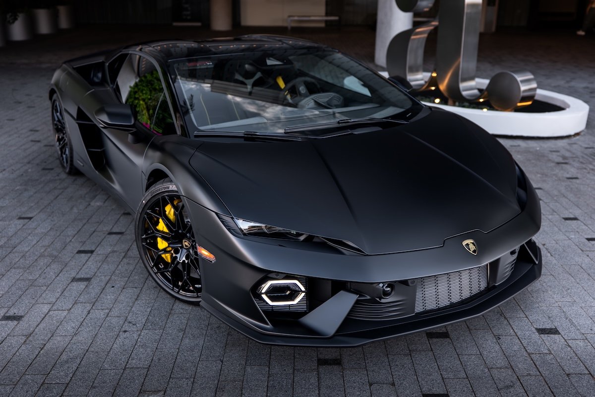 Rent a 2026 Lamborghini Temerario in Los Angeles Rent a 2026 Lamborghini Temerario in Los Angeles