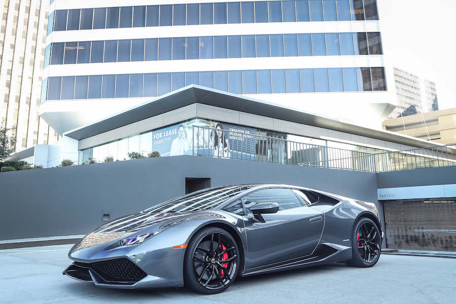 Lamborghini Huracan Rental