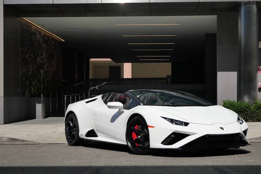 Lamborghini Huracan EVO Spyder for Rental LA