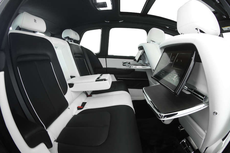 Blacked out Rolls Royce Cullinan Blacked out Rolls Royce Cullinan