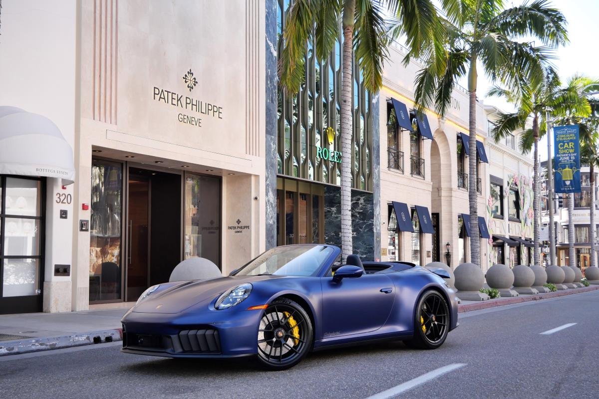 2025 Porsche 911 Carrera GTS Cabriolet for rent in LAX 2025 Porsche 911 Carrera GTS Cabriolet for rent in LAX